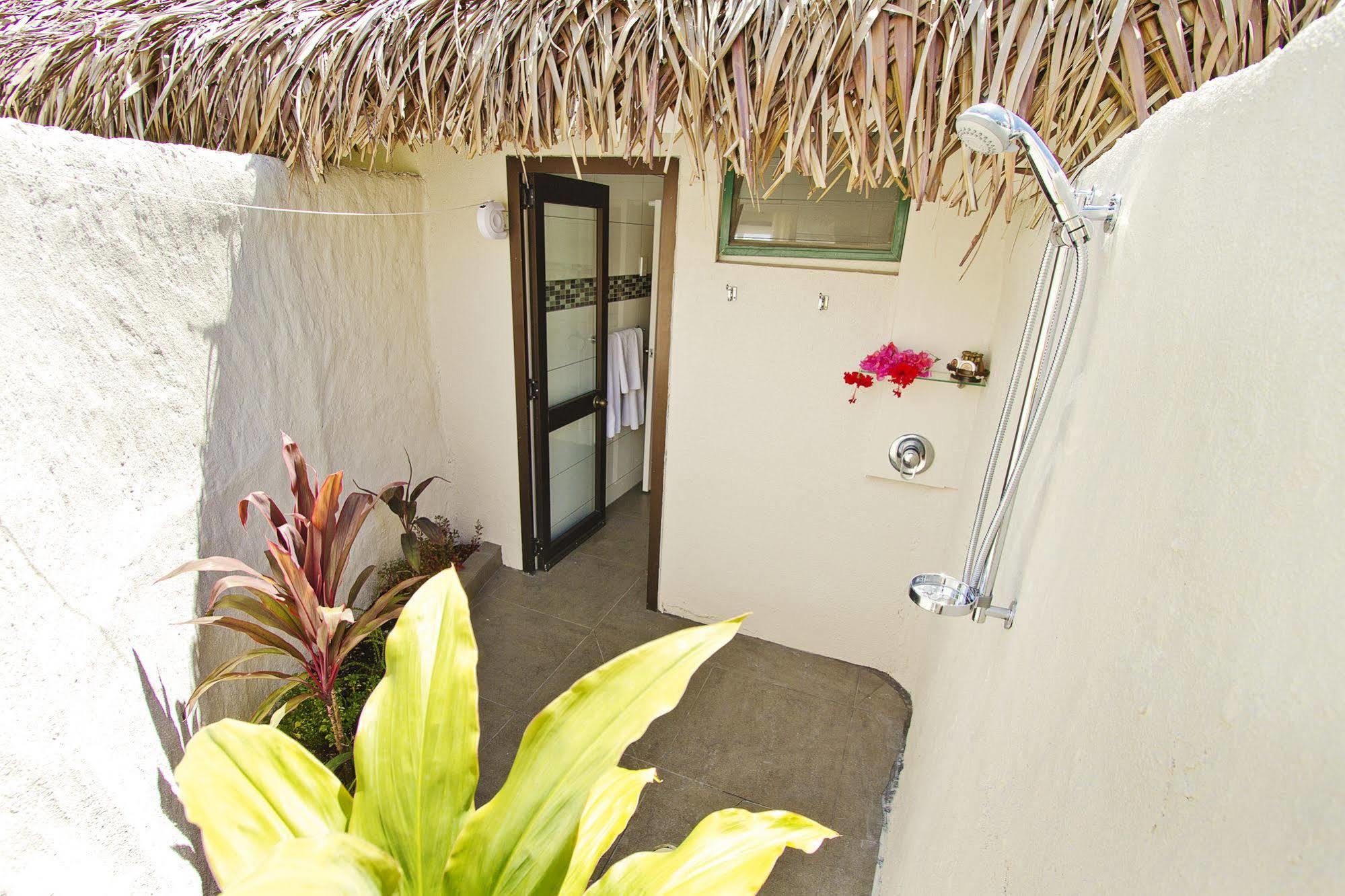 Manuia Beach Resort (Adults Only) Rarotonga Exteriör bild